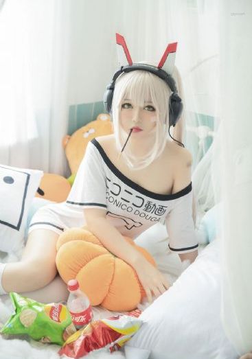 精品国产美女av久久久久青椒_1080电影完整版在线观看