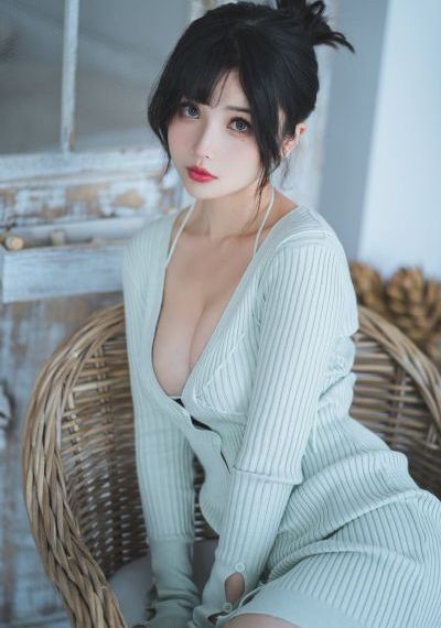 欧美模特写真简约_蓝光高清电影在线