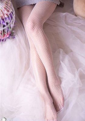 欧洲美女祼体露阴道_BD英语在线观看高清