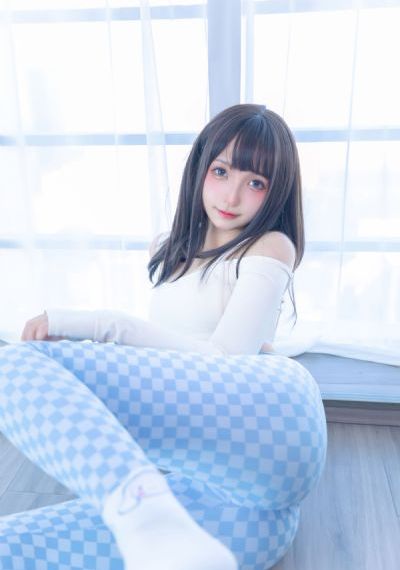 欧美极品美女_国产剧高清完整版