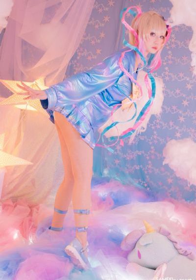 日韩精品精品不卡赵凯依_剧情片视频大全