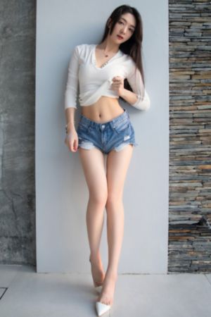 亚洲欧美偷窥丝袜美腿vr_蓝光免费观看韩国