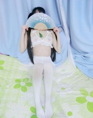 欧美微胖上衣_超清在线观看完整版