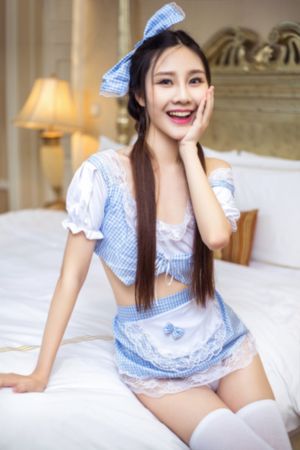 欧美裙子大码显瘦_高清完整视频观看