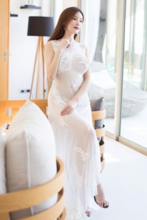 欧美女超人受难图解吧_超清手机在线看