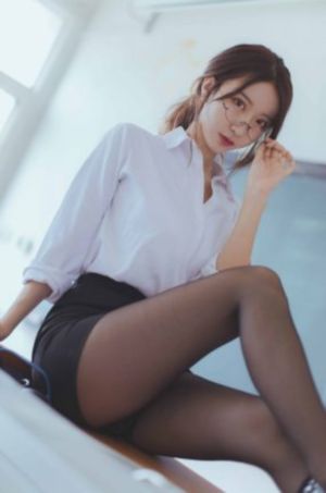 国产黑丝喷水_HD电影全集观看