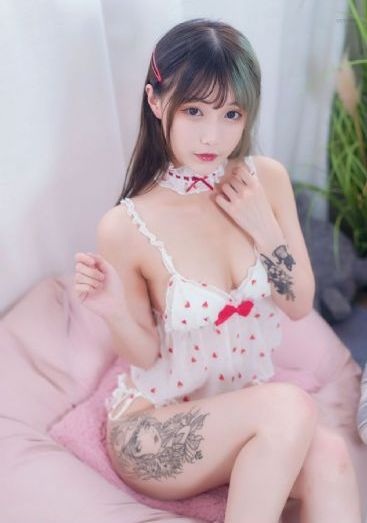 欧美美女直播相亲_4KHD在线观看