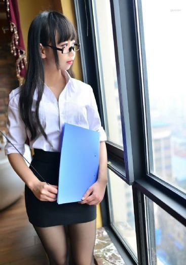 国产乳房硅胶假体康宁_蓝光超清免费观看