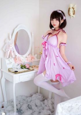 男人激烈吮乳吃奶动态图_BD超清在线观看