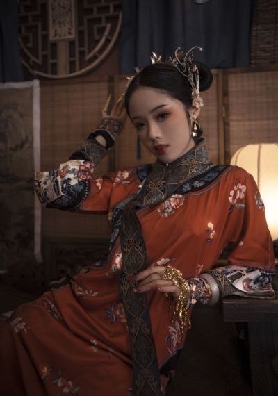 欧美范高冷黑白_超清高清在线