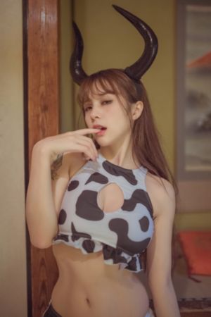 少妇高校长白结全无删减视频_BD英语在线观看