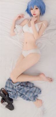 五月拍摄沟厕美女嘘嘘_蓝光全集免费观看
